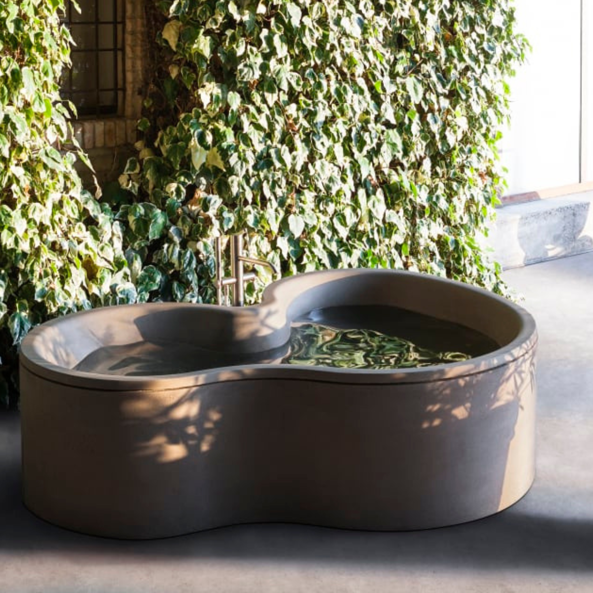 DR BATHTUB