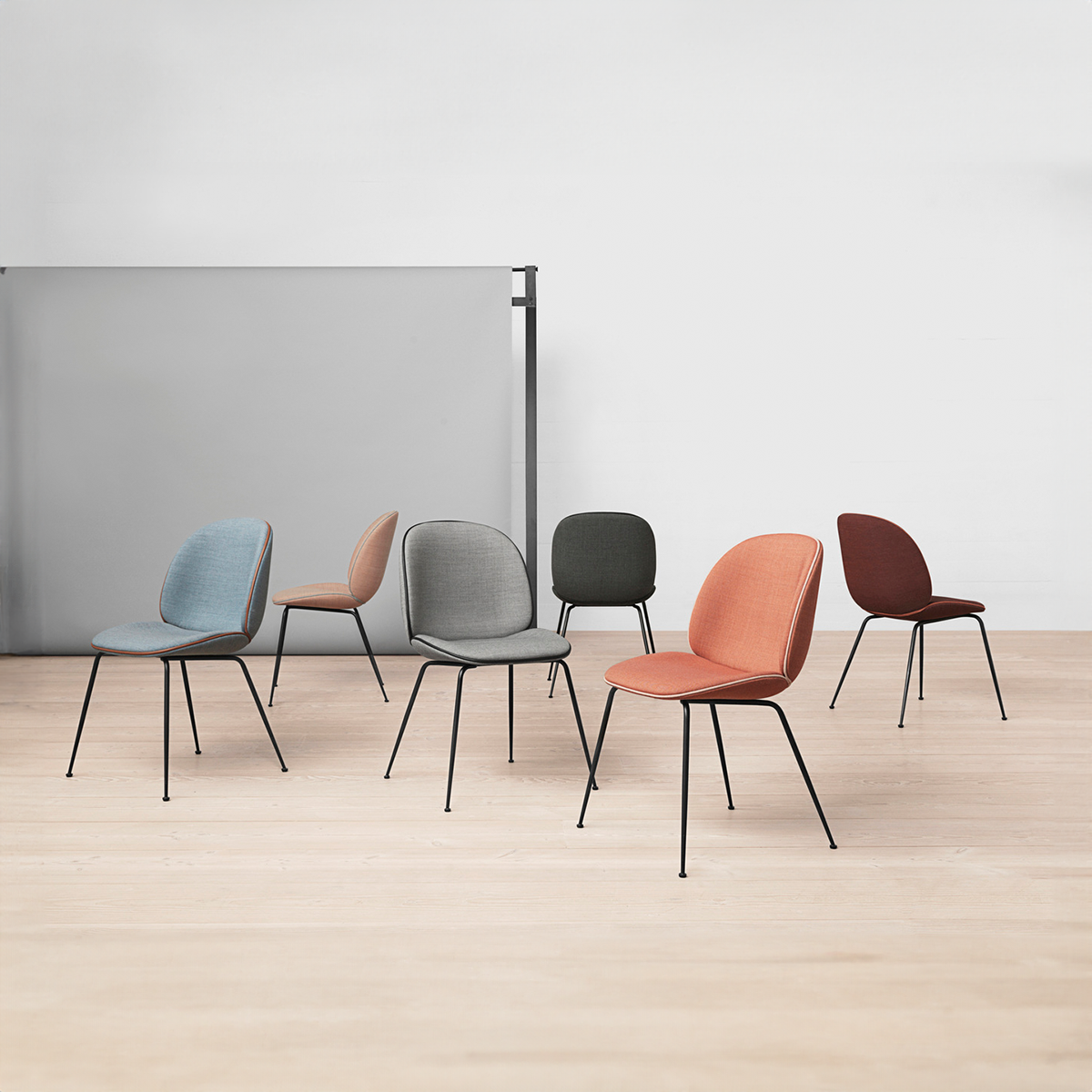 BEETLE DINING CHAIR