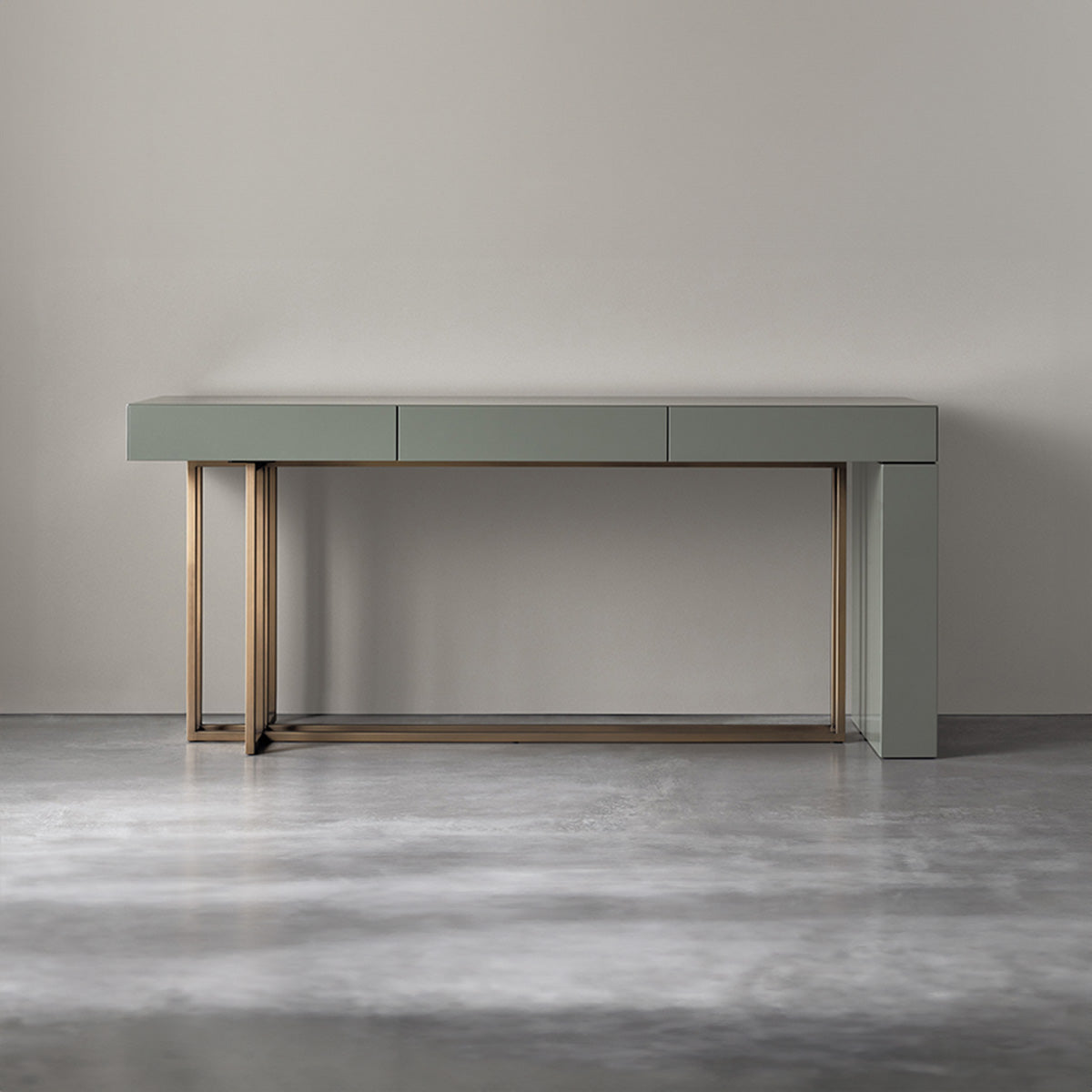 QUINCY CONSOLE