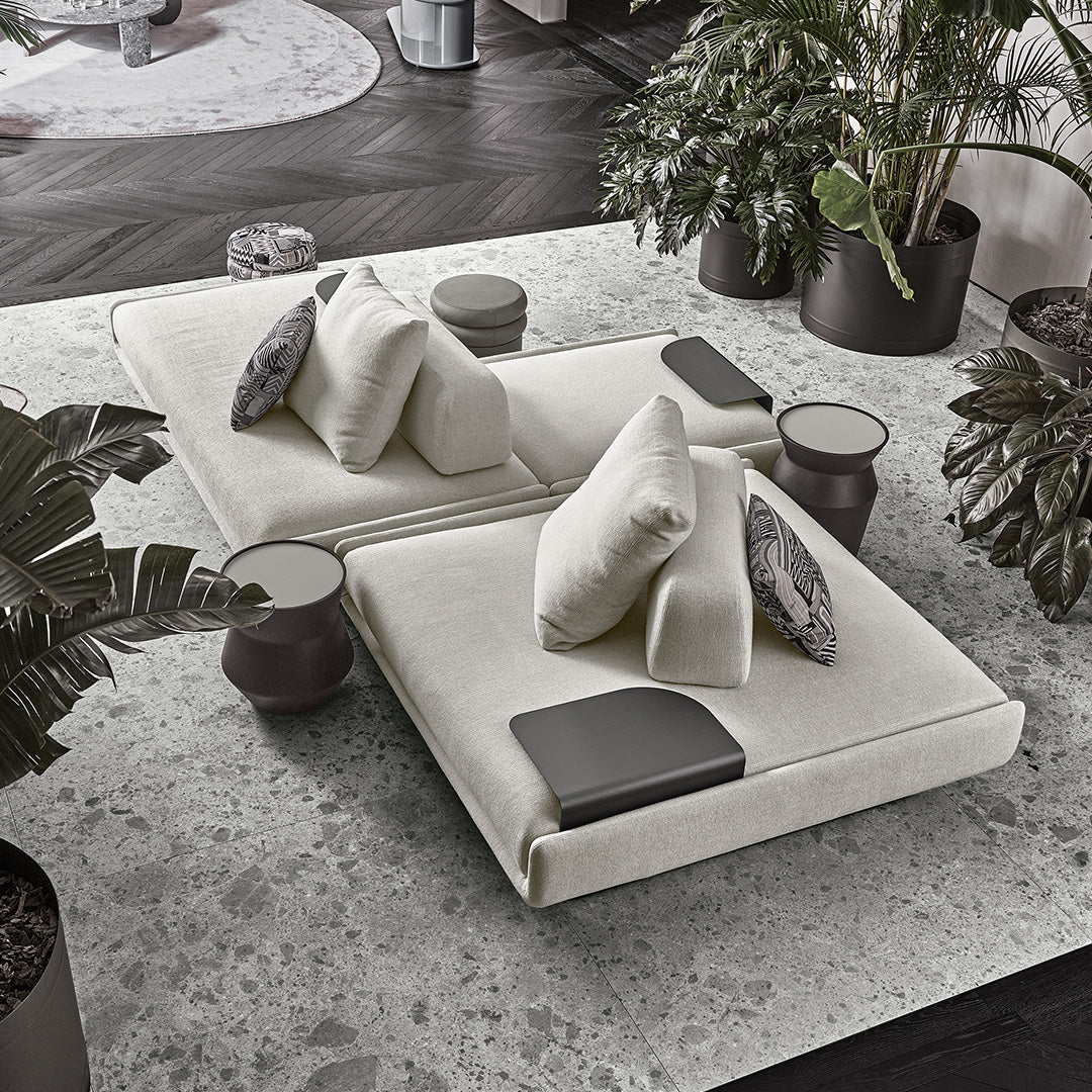 LADY COFFEE TABLE