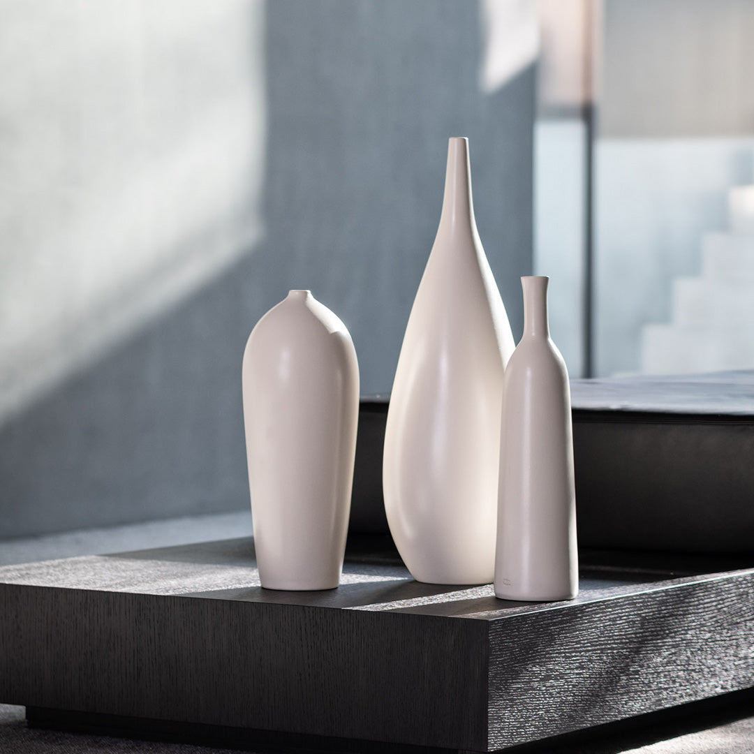 VASE BOTIJA III WHITE - MEDIA