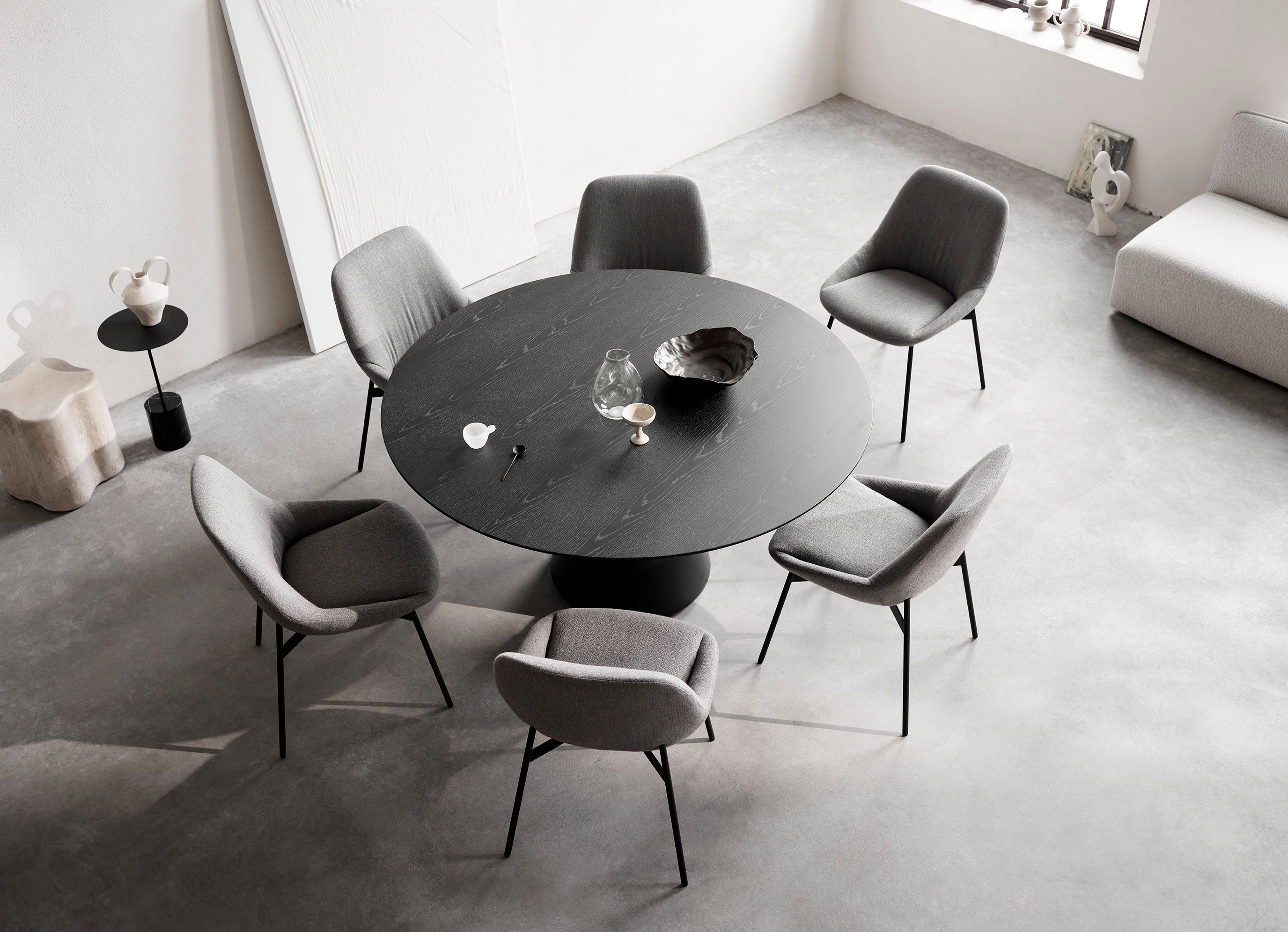 SINUM DINING CHAIR