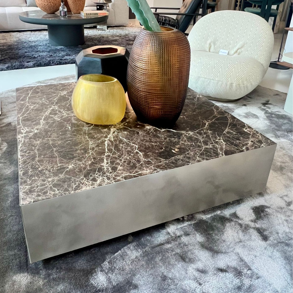 BELT LOW TABLE
