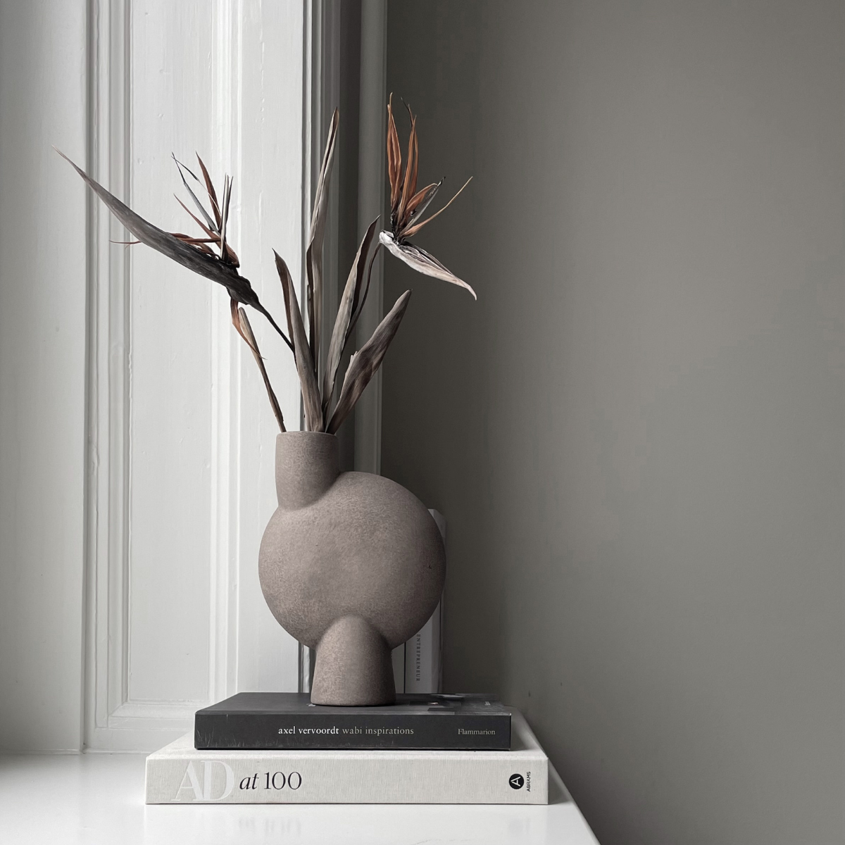 SPHERE VASE BUBL MEDIO