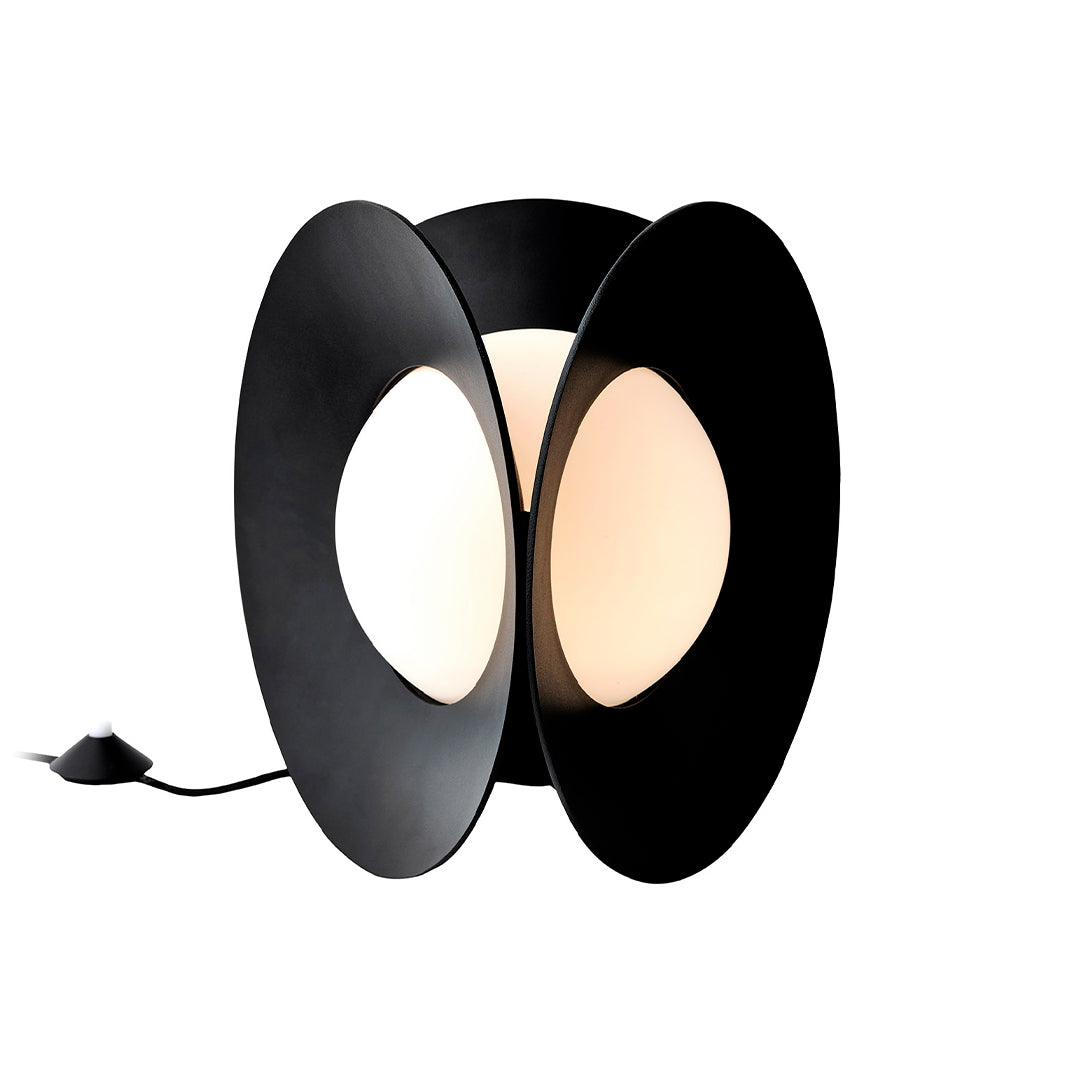 ARMEN TABLE LAMP