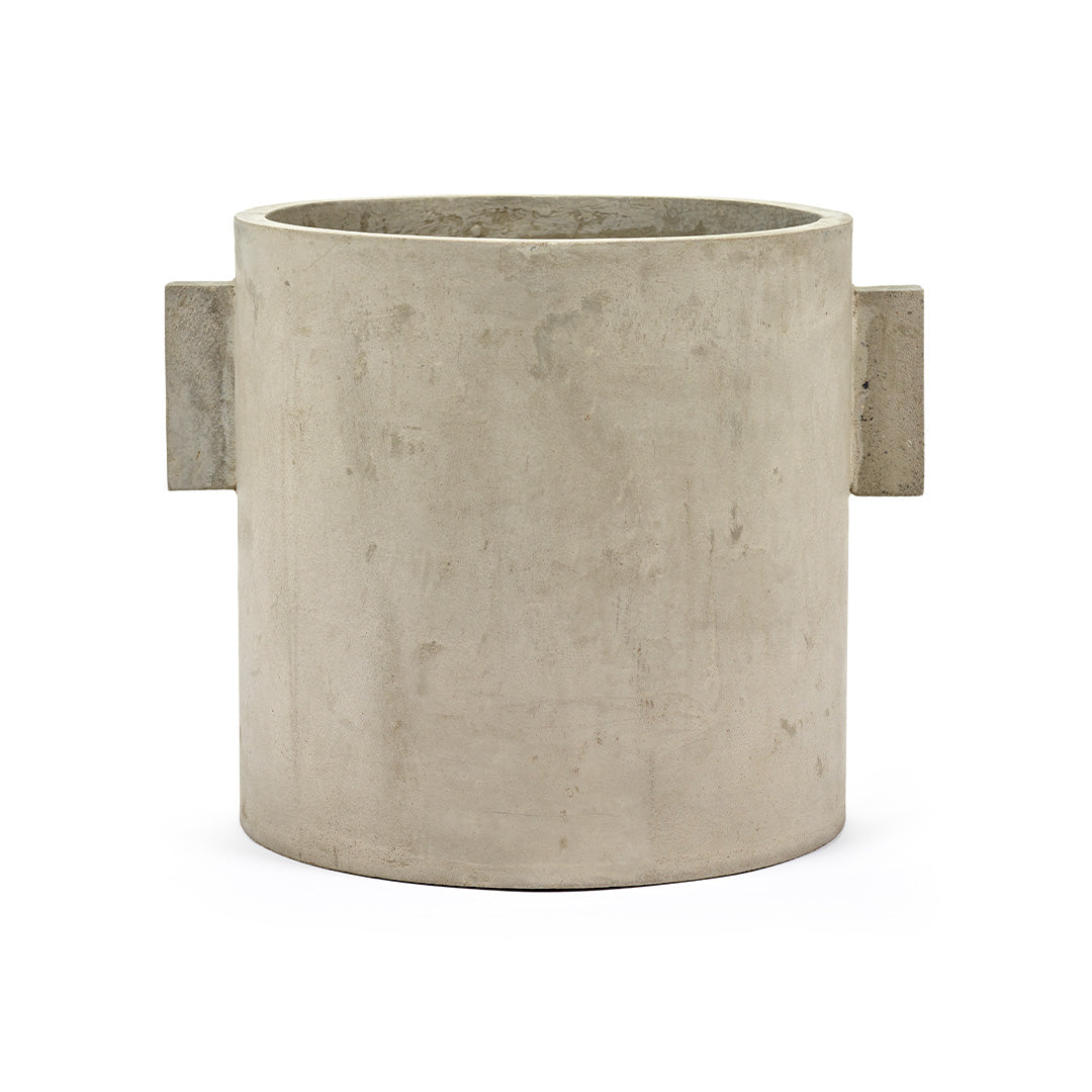 NATURAL ROUND CONCRETE PATH