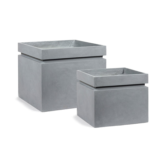 PLANTER WITH GRAY