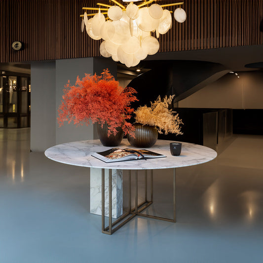 PLINTH TABLE