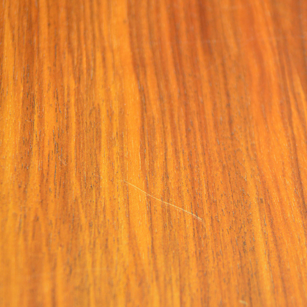 SULLIVAN CHAIR