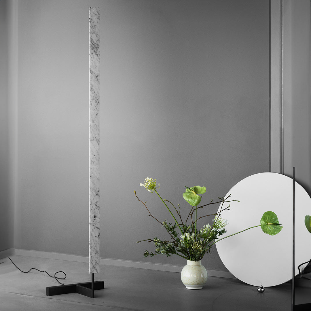 F - MODEL FLOOR LAMP