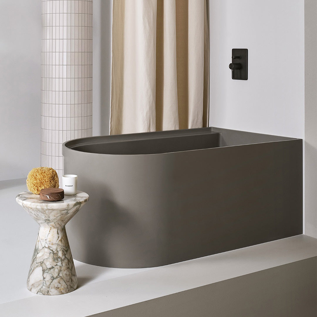 FEBE BATH TUB