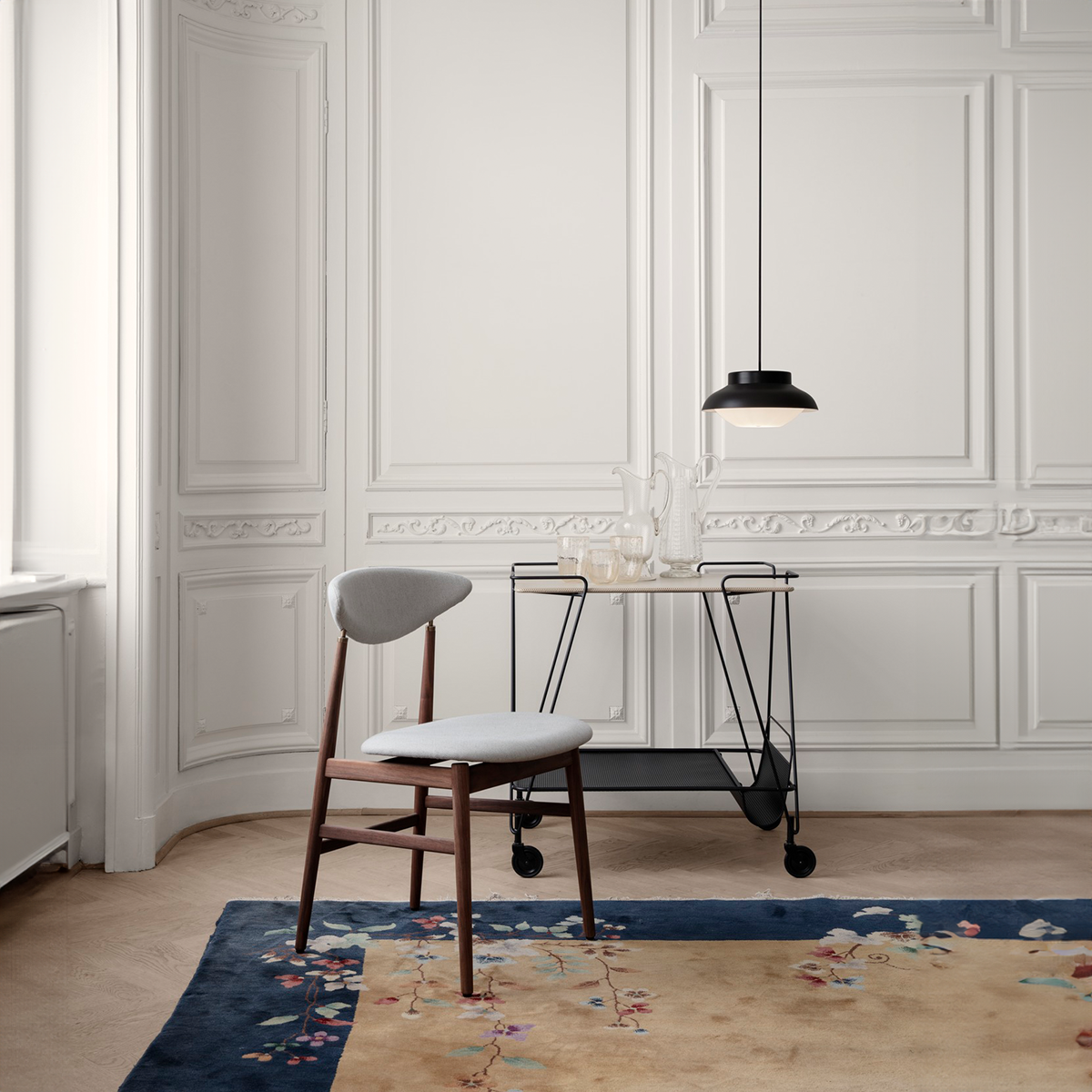 GUBI GENT DINING CHAIR