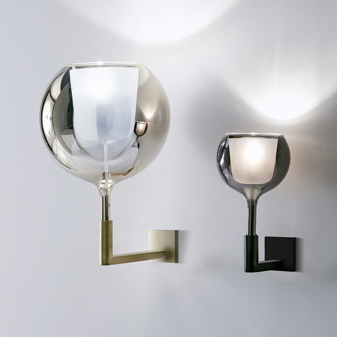 GLO WALL LAMP