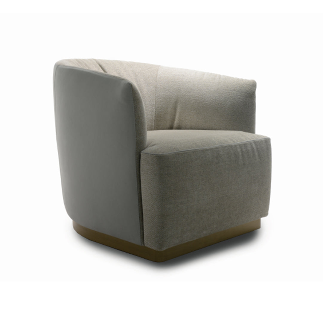ARMCHAIR LADY