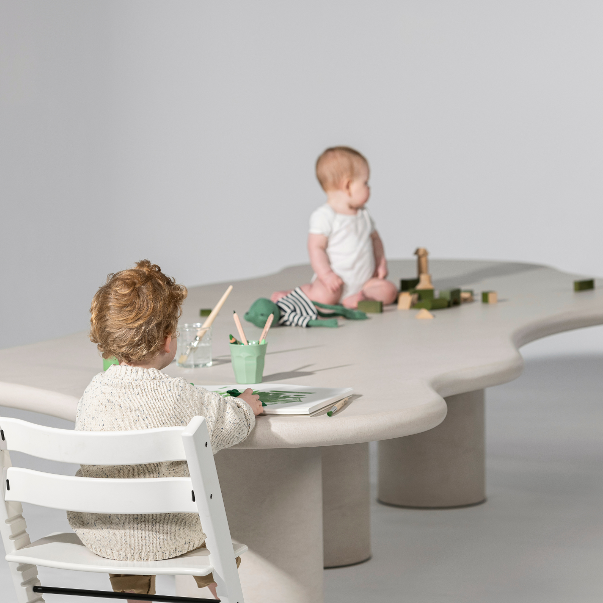 DINING TABLE OOL 410