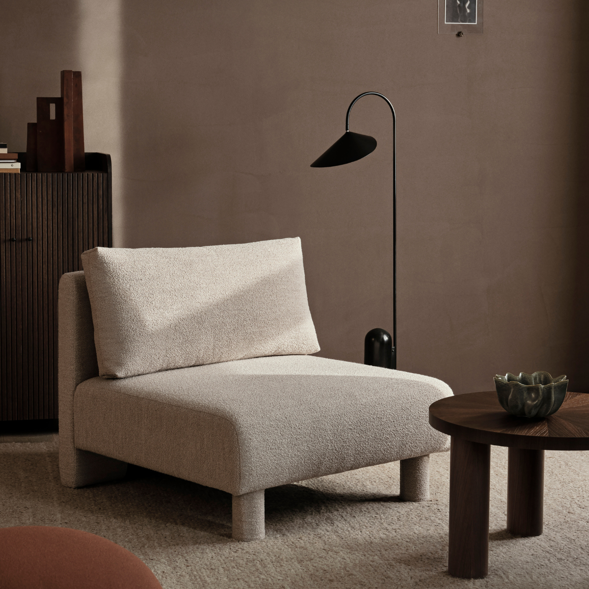 ARUM FLOOR LAMP - BLACK