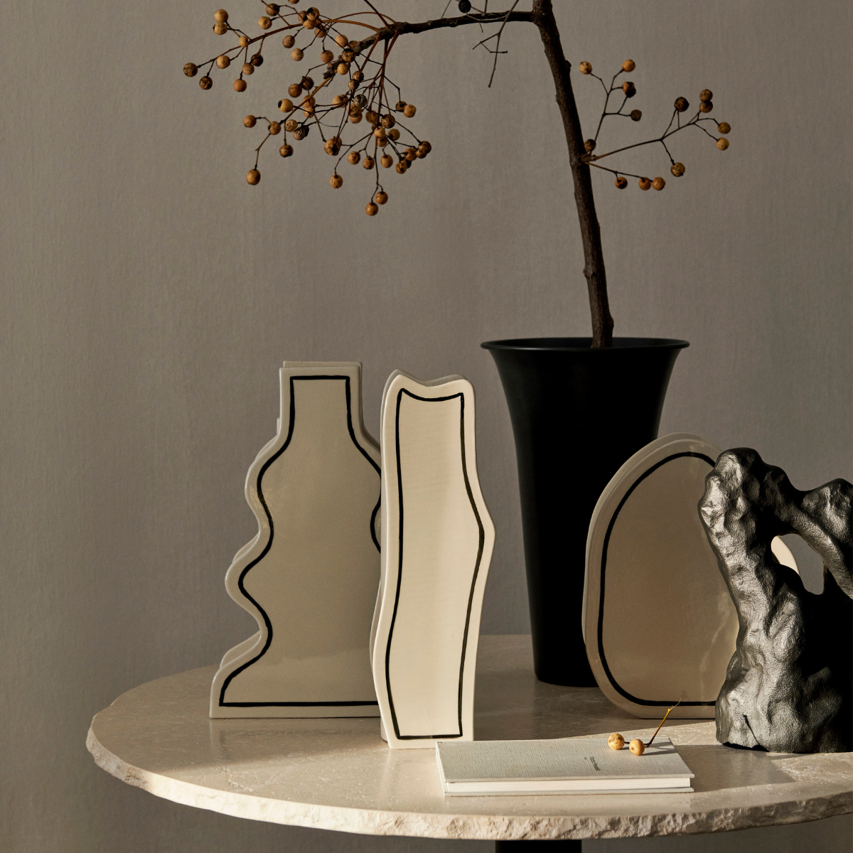 PASTE VASE - SLIM - OFF WHITE