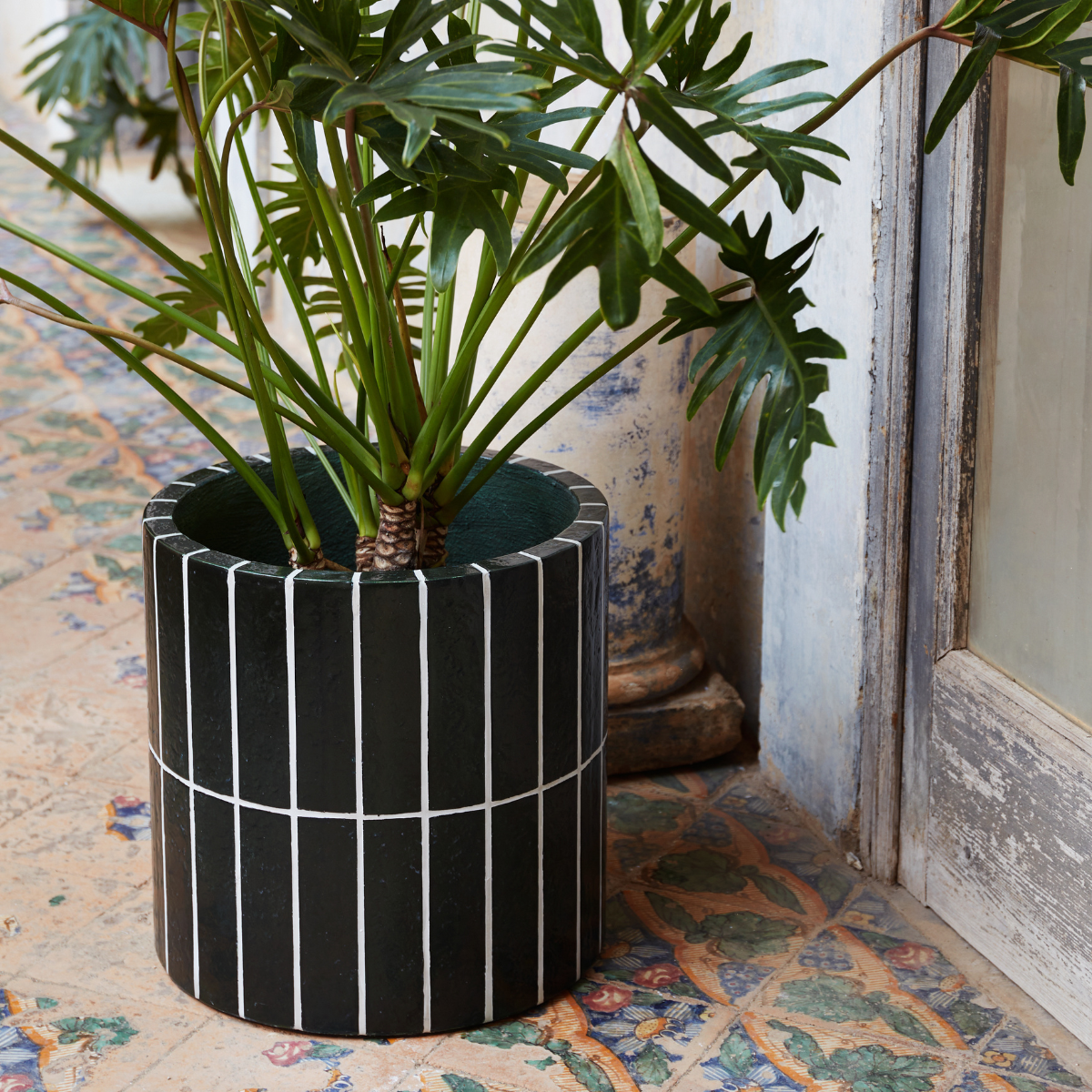 PILLAR PLANT POT - DARK GREEN
