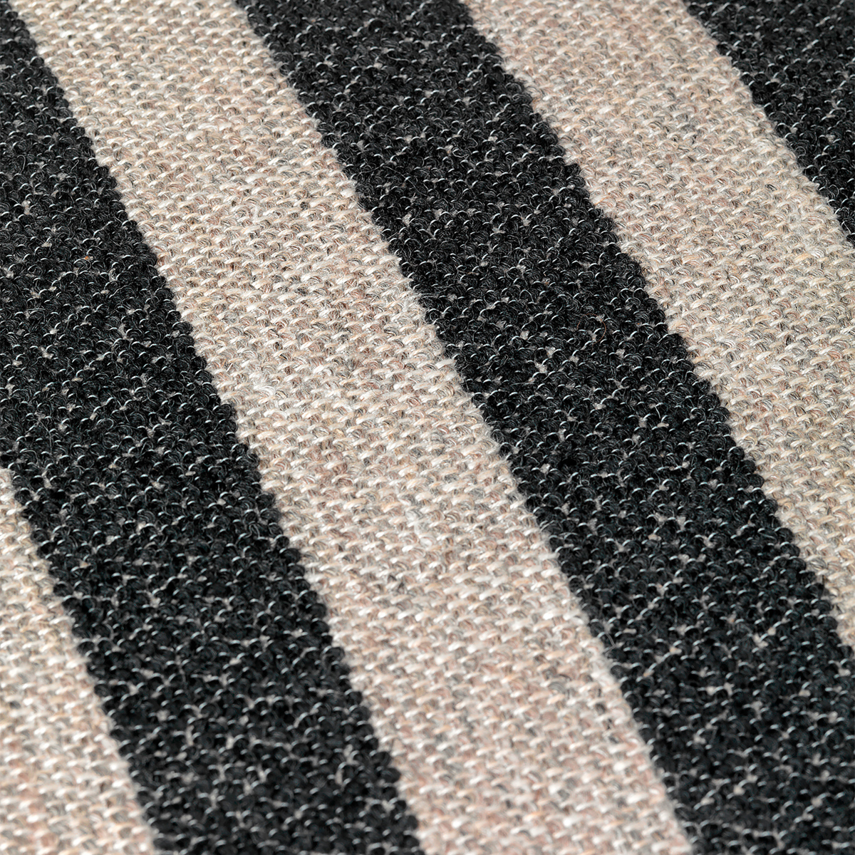 RICO LOUNGE CHAIR - LOUISIANA