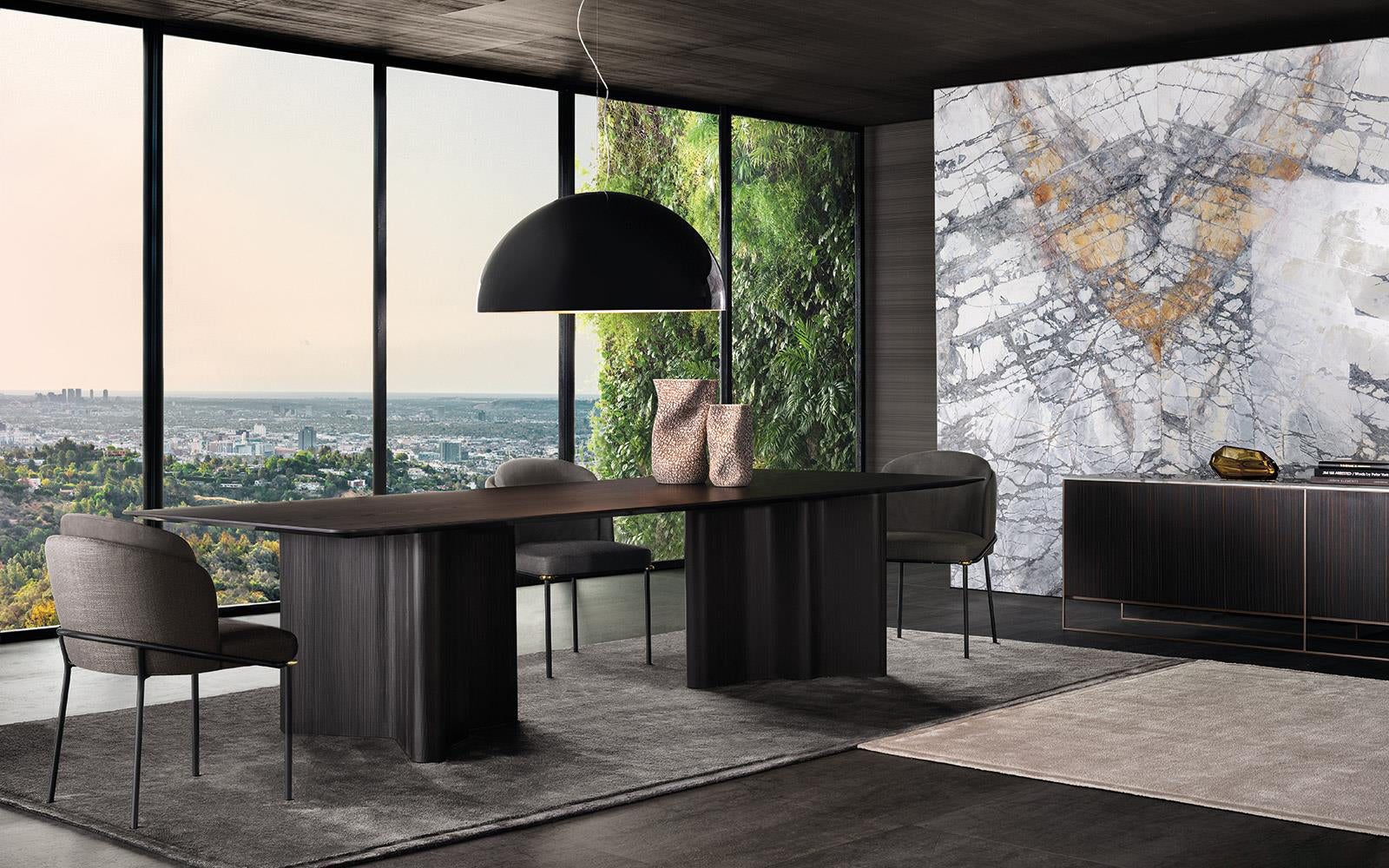 FIL NOIR DINING CHAIR