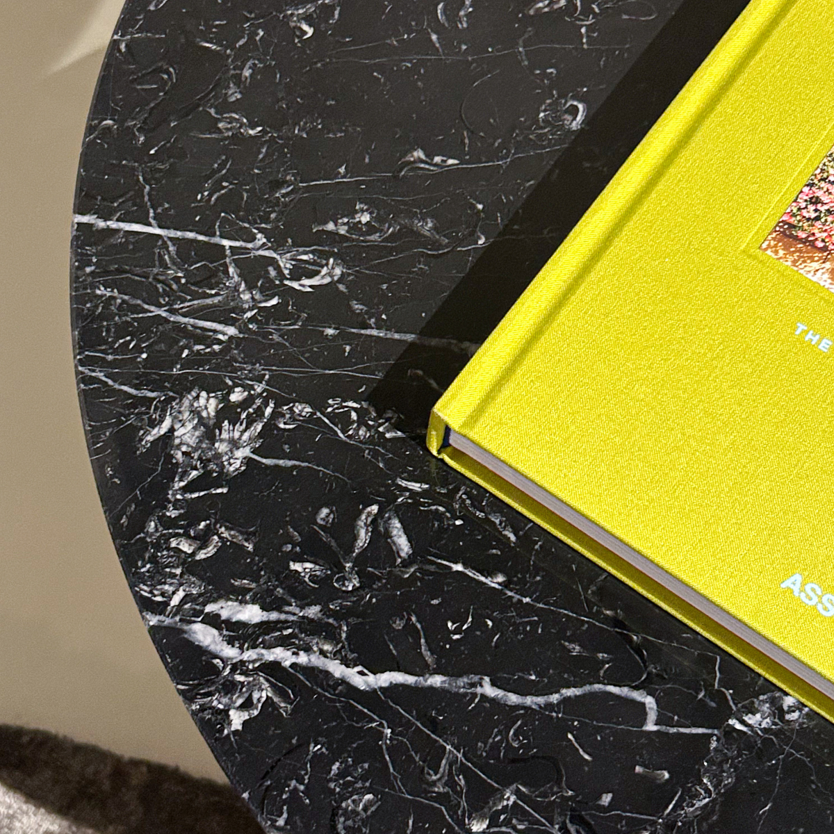 LELONG 23 COFFEE TABLE