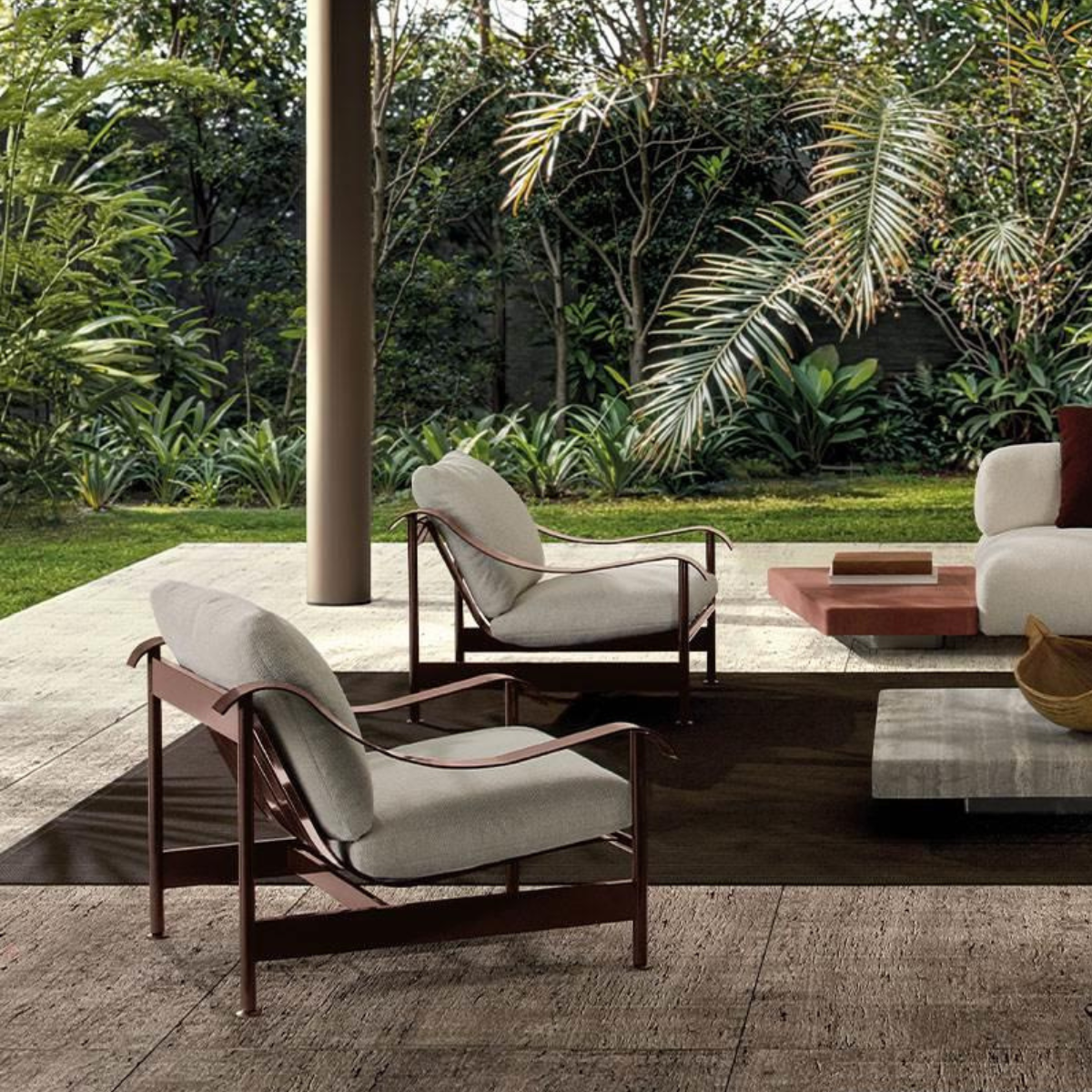 SANDY OUTDOOR