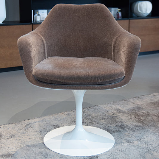 SAARINEN TULIP CHAIR