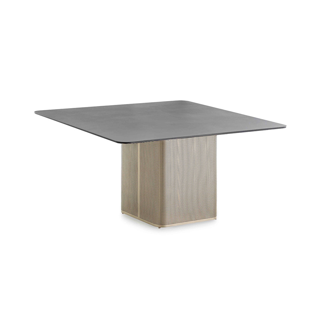 OUTDOOR DINING TABLE SOLANAS 140