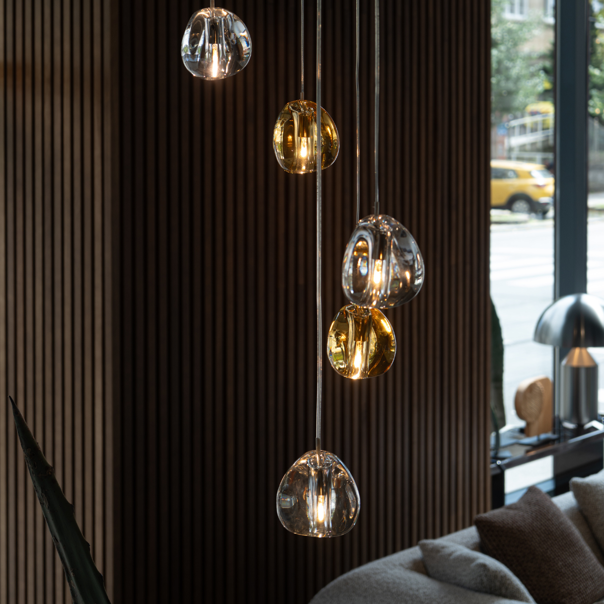 MIZU FLOWING LIGHT