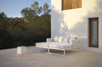 Flat-modular-sofa-2-ambience-image