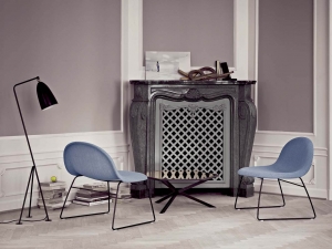 Gubi lounge chairs upholstered with tonus colour 627 grey-blue - sledge base grashoppa floor lamp - jet black